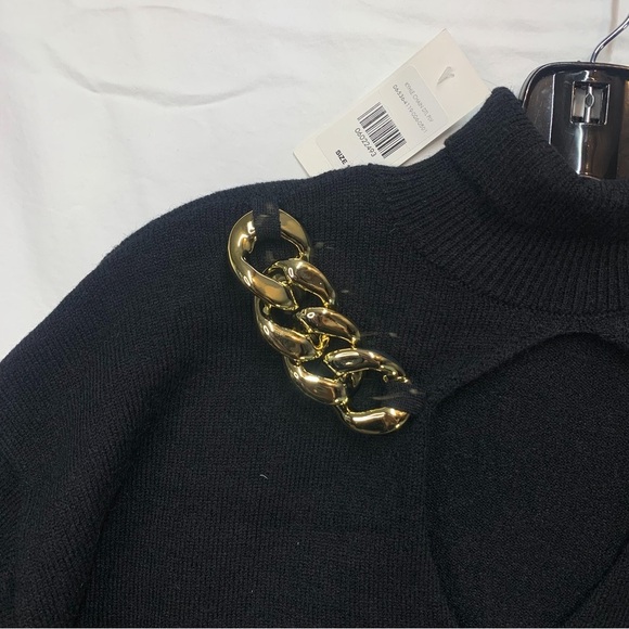 Demi Chain Detail Pullover Sweater - Picture 4 of 8